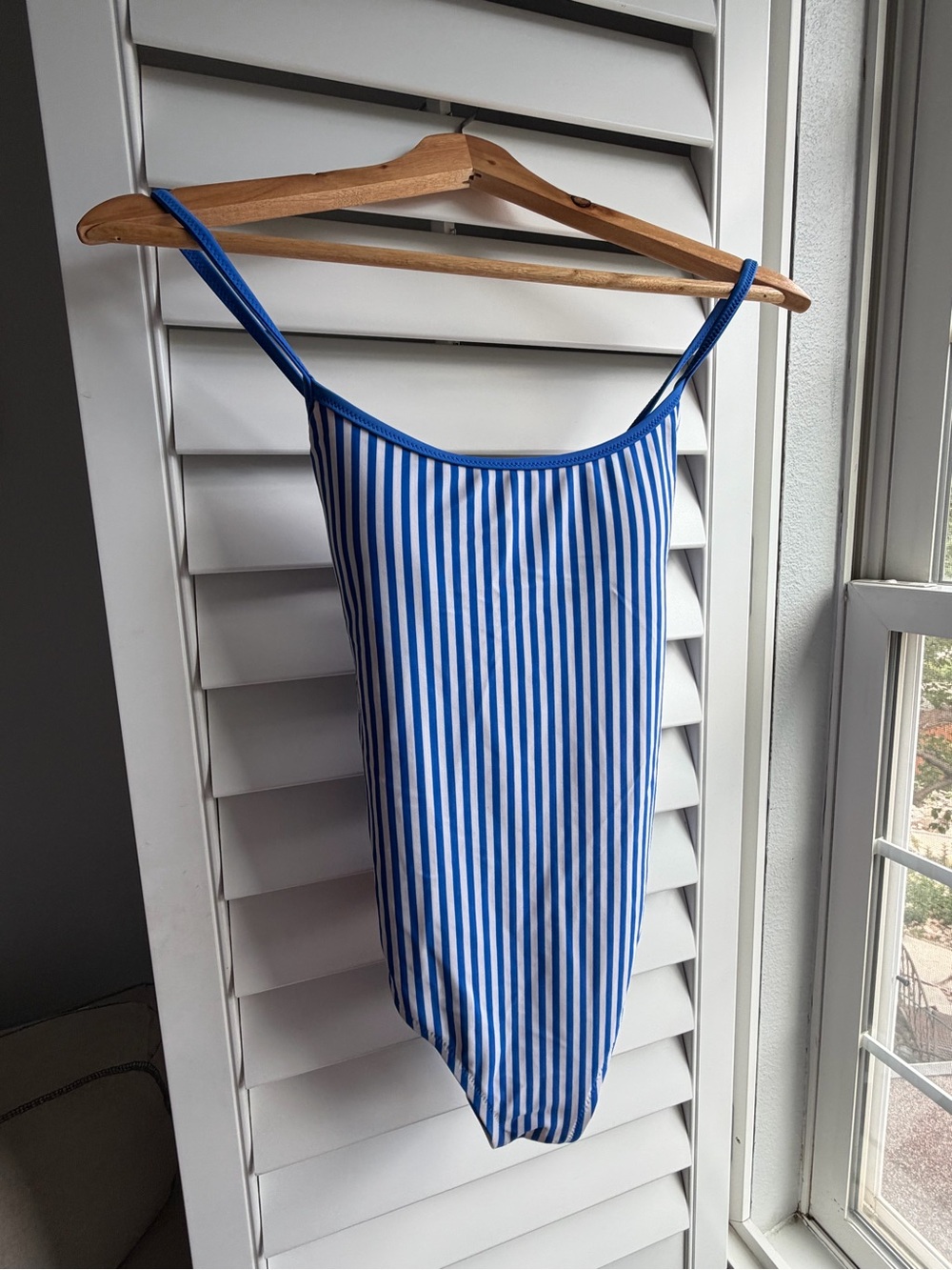 Blue and White Striped Womens ' One-Piece Swimsuit XS